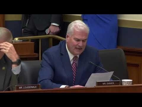Bipartisan lawmakers urge SEC Chair to approve spot bitcoin ETFs