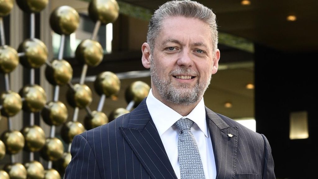 Ciarán Carruthers resigns as CEO of Crown Resorts; David Tsai to assume role