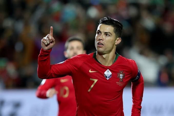 Cristiano Ronaldo Portugal score a goals