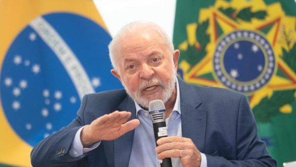 Lula compara sites de aposta com jogo do bicho e critica prática durante discurso