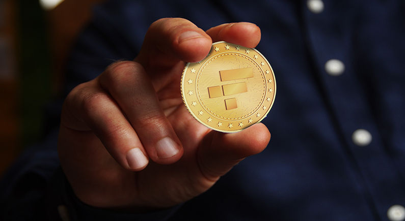 Crypto influencers get second wind after FTX collapse