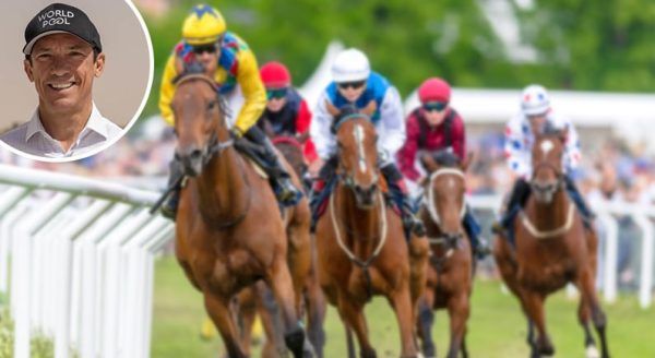 Frankie Dettori, leyenda de carreras de caballos, junto a World Pool