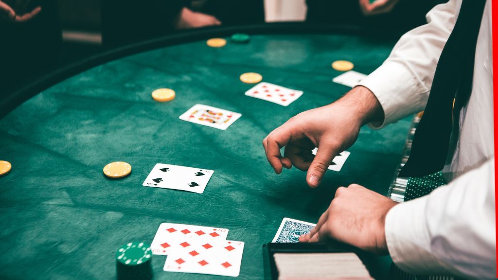Over 400 satellite casino staff attend gaming job fairs in Macau