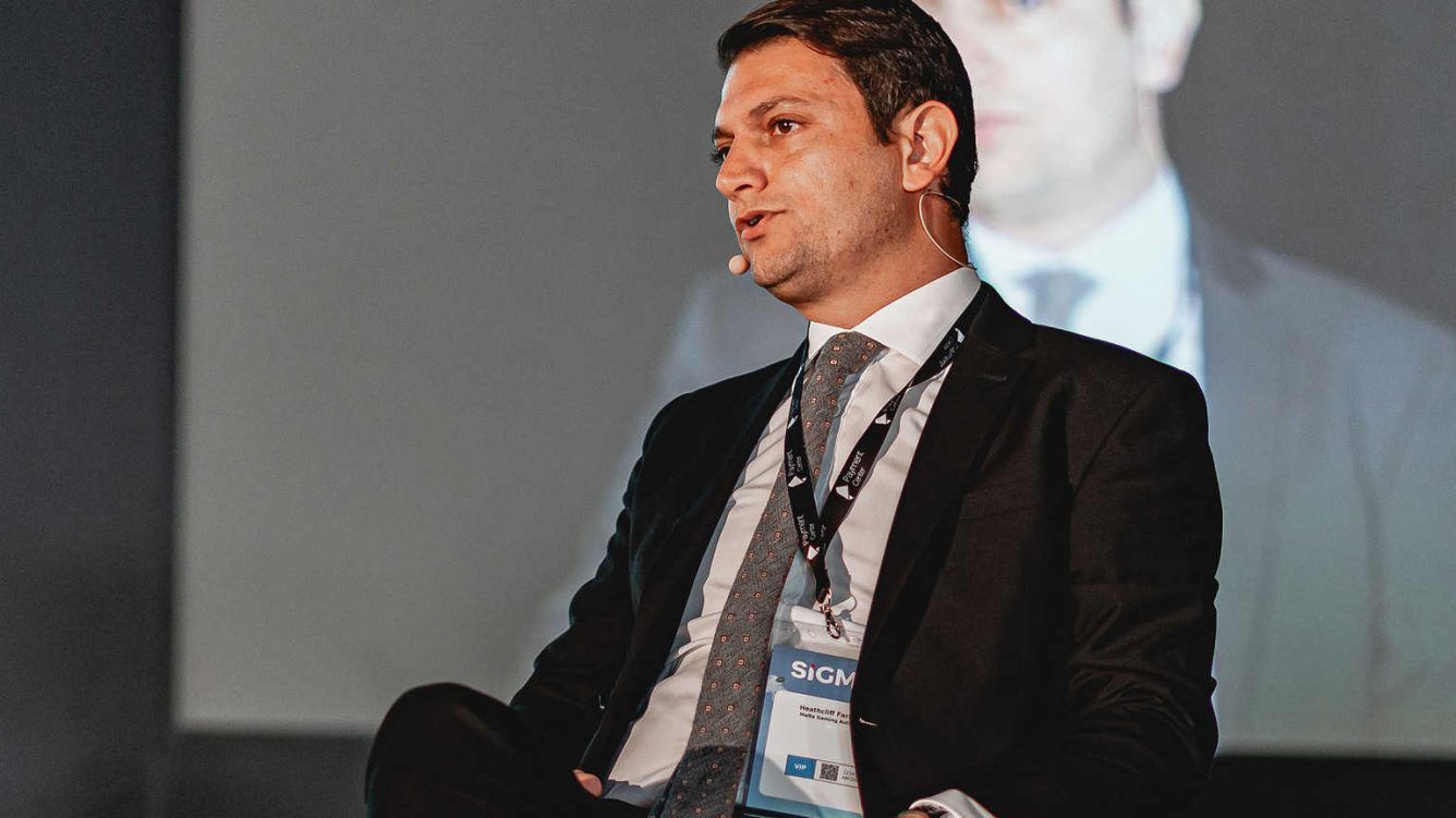 O CEO da MGA, Heathcliff Farrugia, relatou estar deixando o cargo