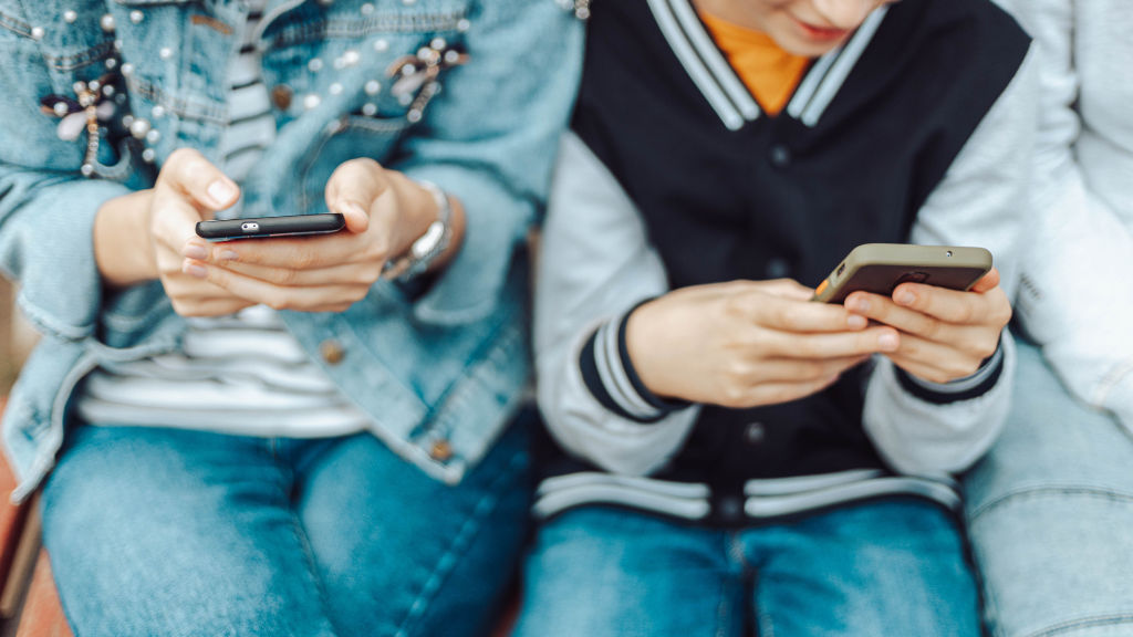 Risk perception of young players impacted by influencers in gambling ads, says study