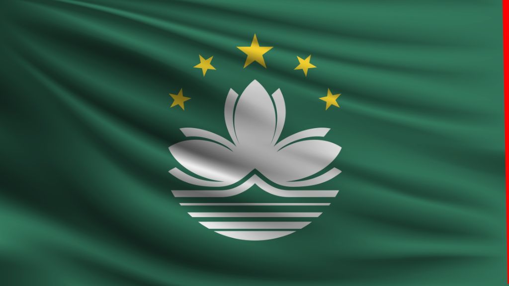 Macau companies should follow gaming operator's recruitment rules: legislator