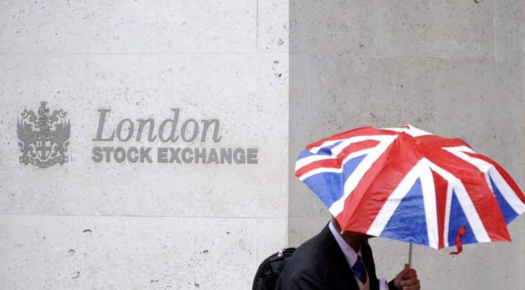 UK Fund launches plunge to a 20-year low