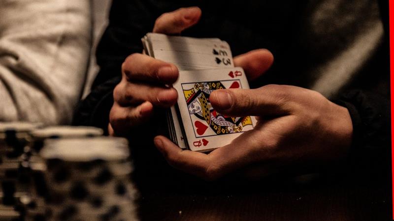 Europe's teens ditching booze, but hooked on vapes and online gambling: ESPAD report