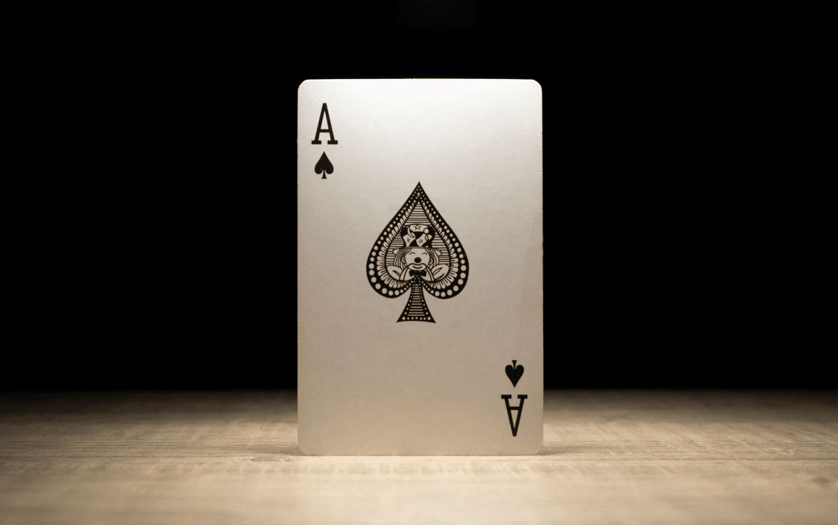 When to Split in Blackjack: Easy-to-Follow Guide