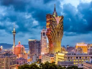 High end gamblers support Macau&#8217;s gaming industry through COVID-19