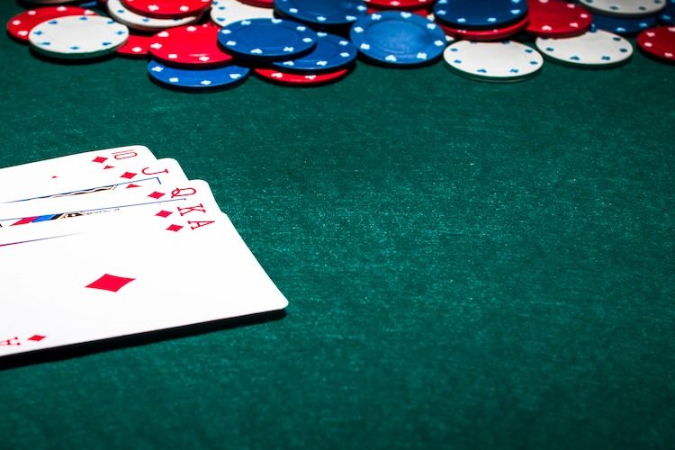 Epic Poker Moments: Unforgettable Hands in Poker History 