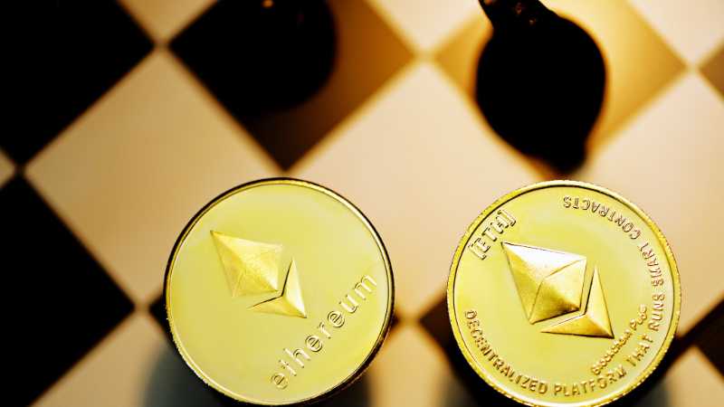 SEC extends deadline for decision on Grayscales crypto futures ETF