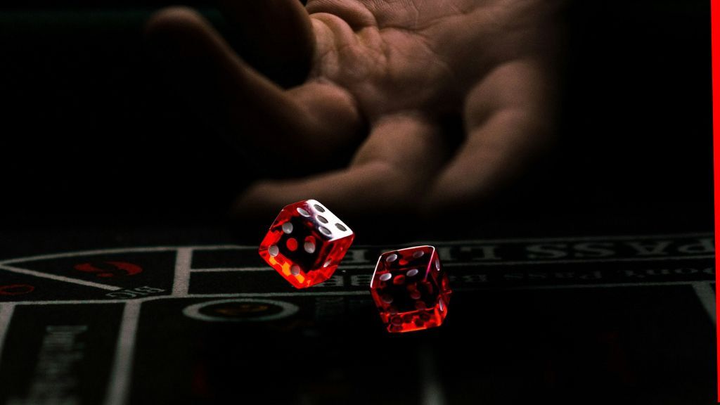 Fear of police raid turns tragic: Two gamblers drown in India's Tapi River
