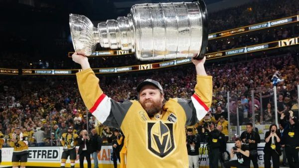 NHL star Phil Kessel becomes brand ambassador for World Poker Tour