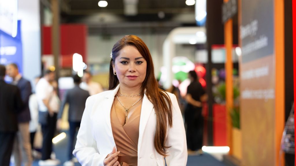 Liderazgo femenino e inteligencia artificial en la industria del juego en línea