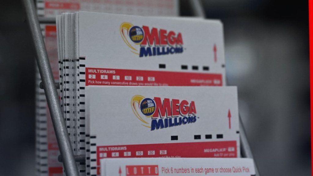 Цена лотерейных билетов Mega Millions выростет до $5