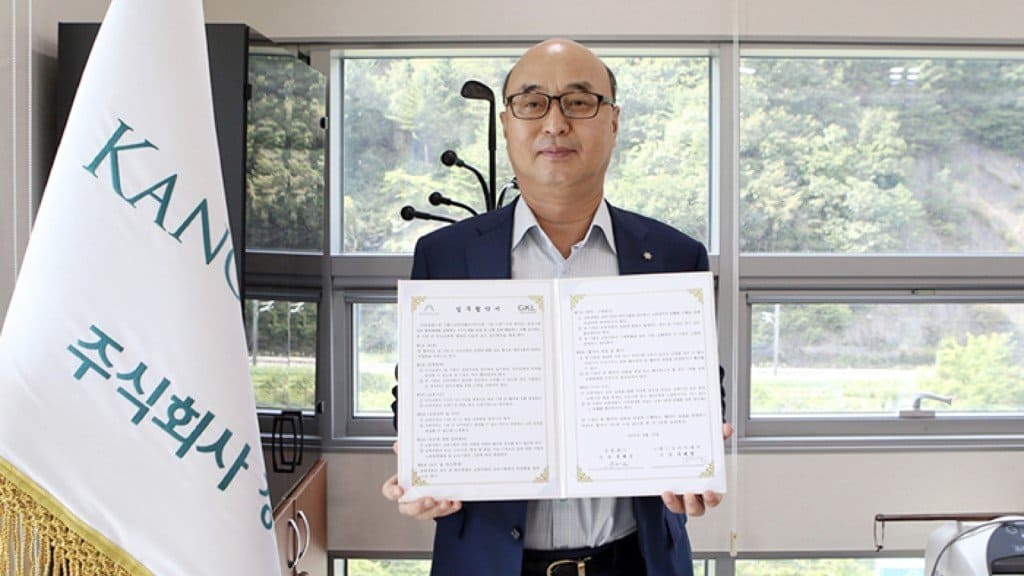 KL-Kangwon Land agreement on personnel exchanges | AGB